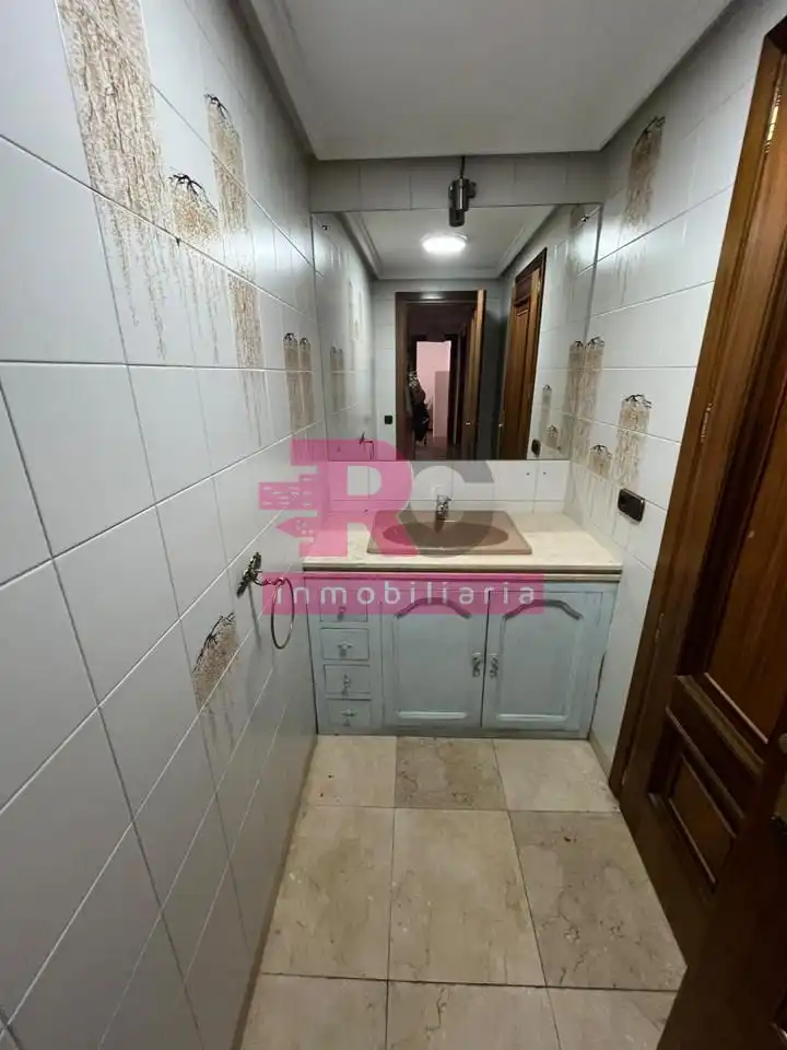 Habitación de Piso de alquiler en Salamanca con Calefacción y Parquet