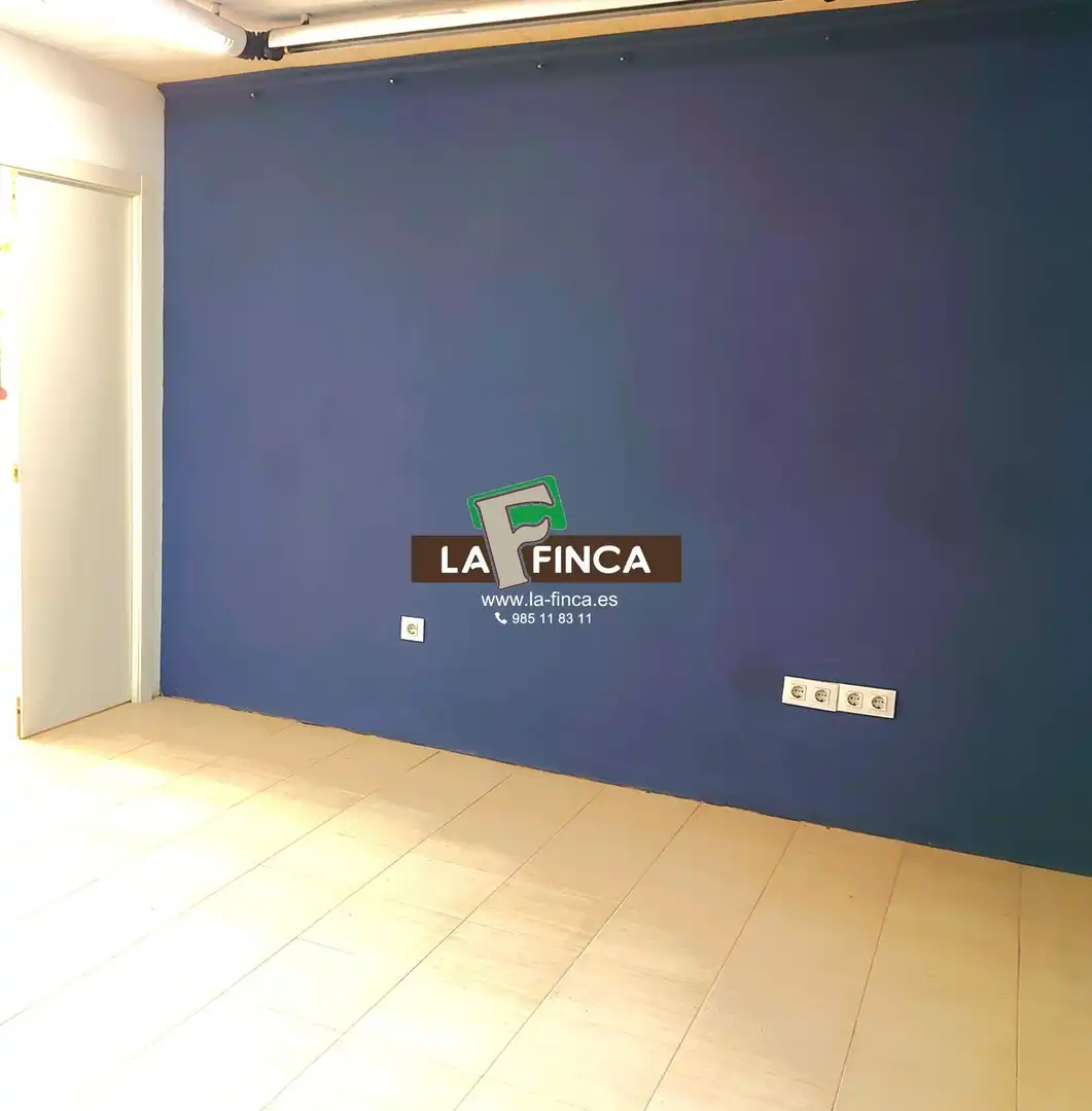 Local en venda en Oviedo 