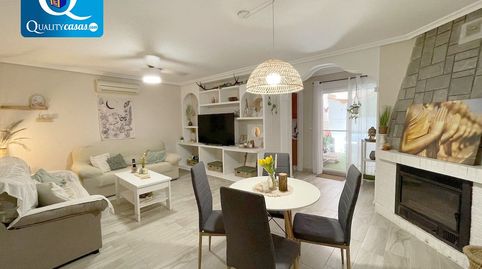 Casa en venta en San Vicente Del Raspeig, 3 dormitorios.