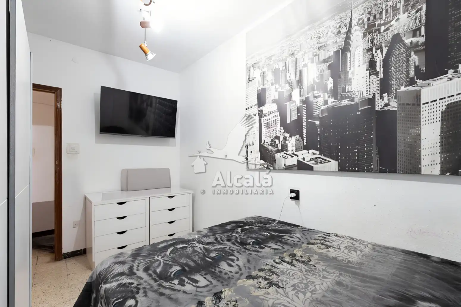 Habitación de Piso en venta en Alcalá de Henares con Calefacción y Terraza