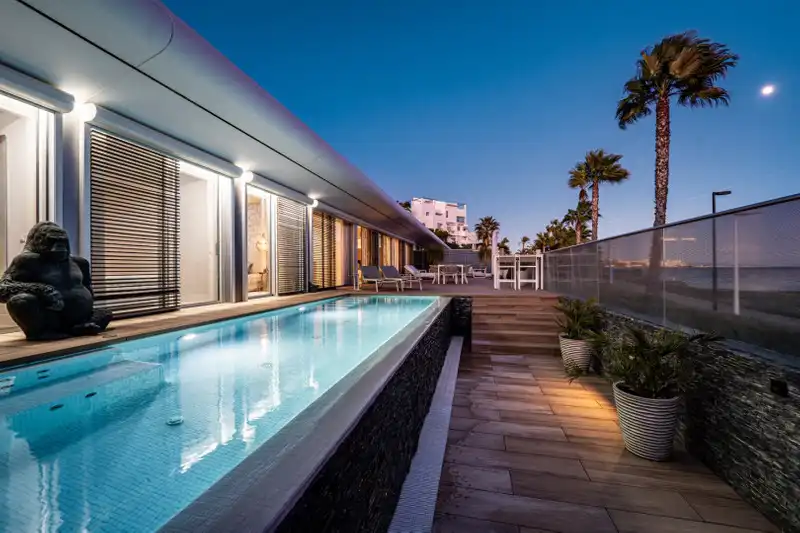 Terraza de Casa o chalet de alquiler en Estepona con Aire acondicionado, Calefacción y Jardín privado