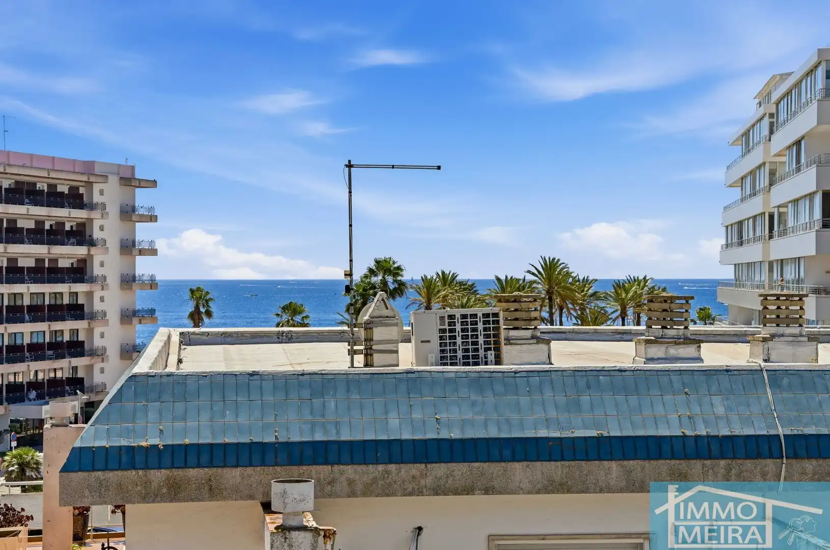 Vista exterior de Apartament en venda en Roses amb Calefacció i Terrassa