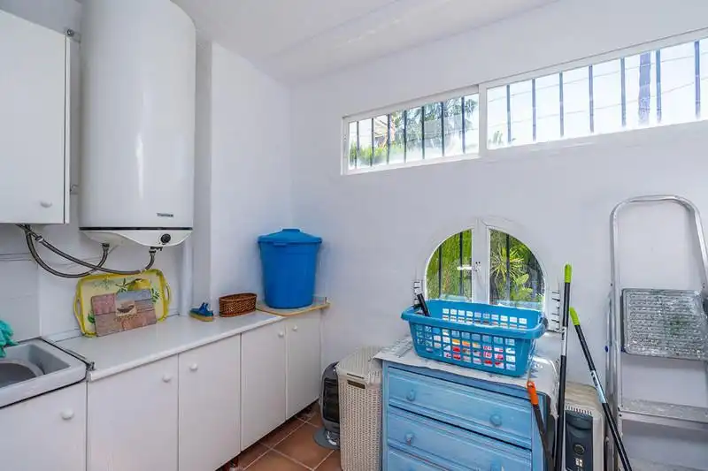 Kitchen of Detached homes for rent in Estepona  with Air Conditioner, Heating and Terrace