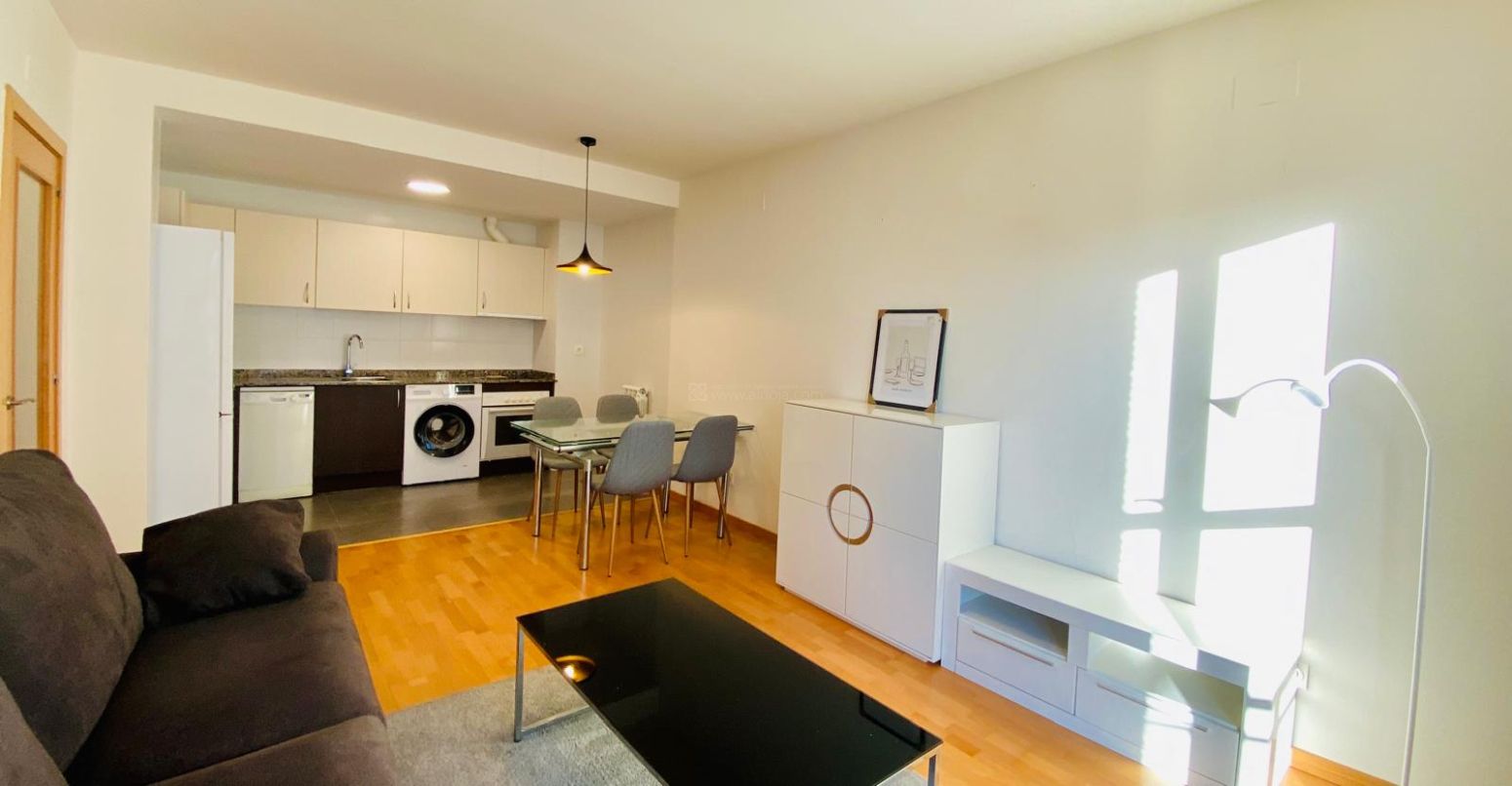 Exterior view of Flat to rent in Lardero  with Heating, Private garden and Terrace