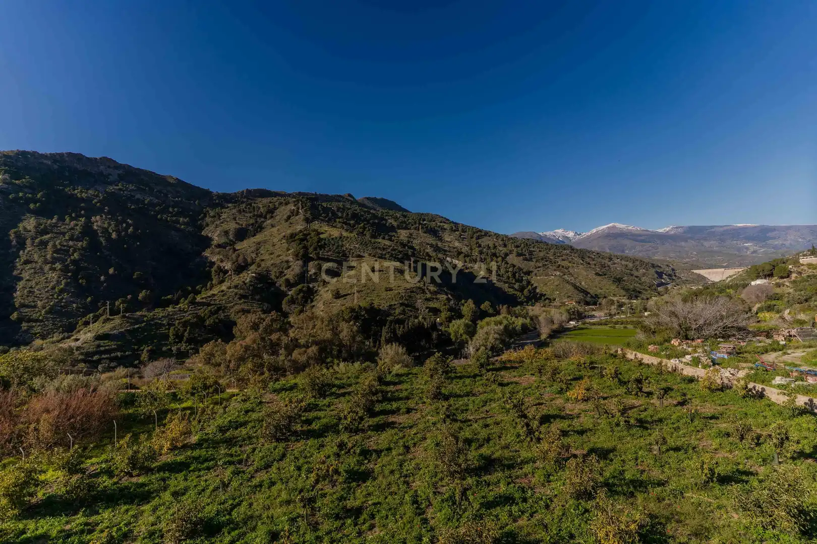 Houses for sale in Vélez de Benaudalla  with Private garden