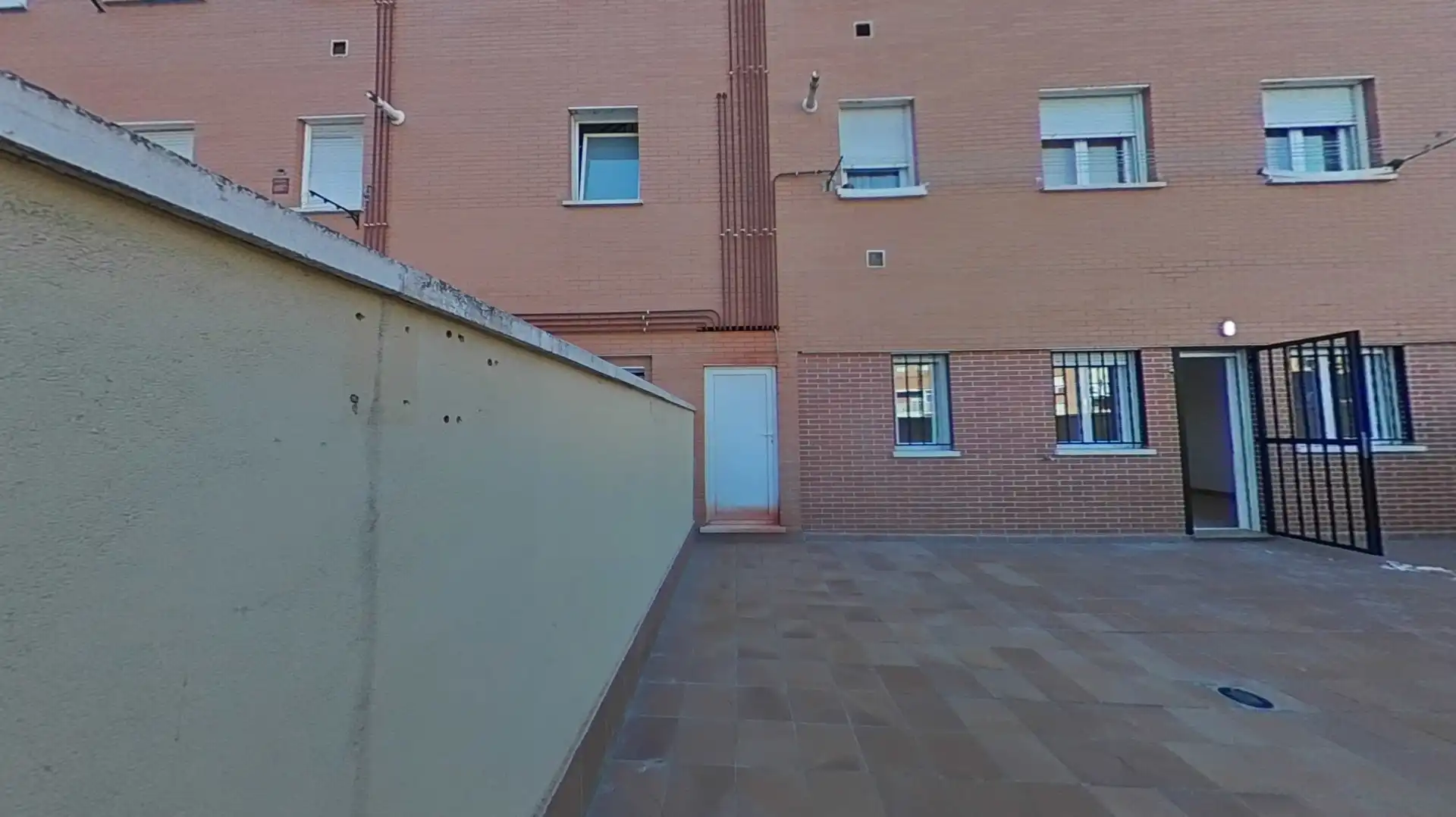 Vista exterior de Piso en venta en Madrid con Aire acondicionado y Calefacción