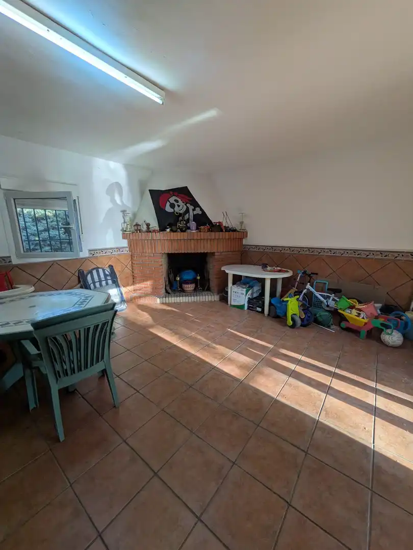 Finca rústica en venta en Miguelturra con Aire acondicionado, Calefacción y Jardín privado
