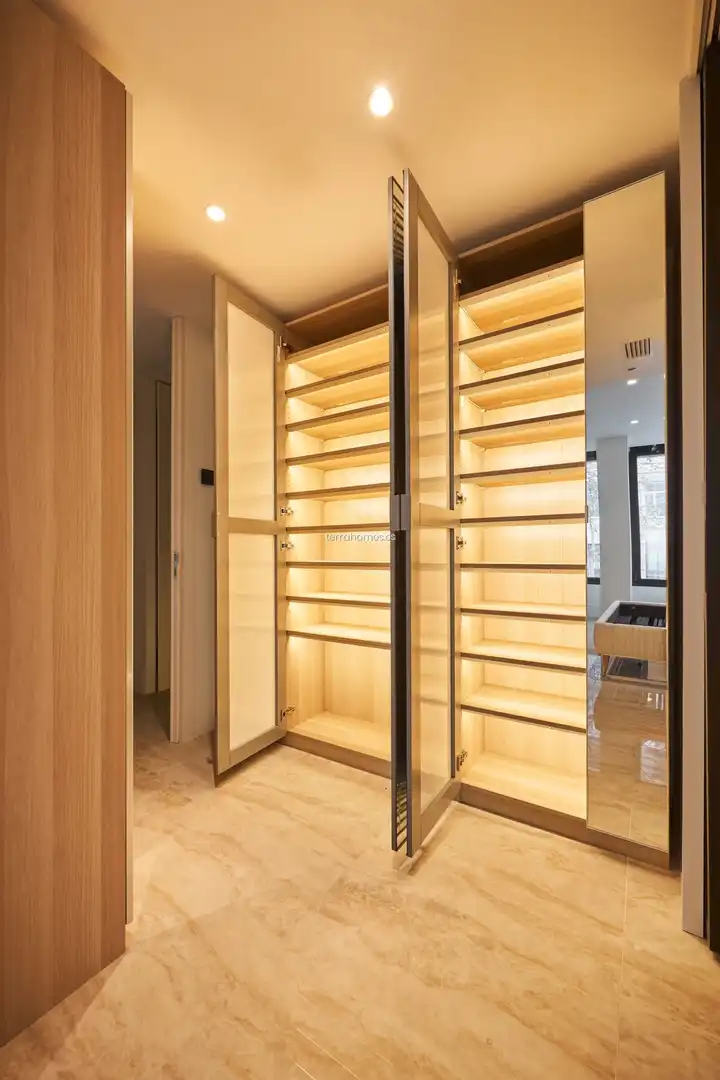 Dormitori de Apartament en venda en Madrid amb Aire condicionat