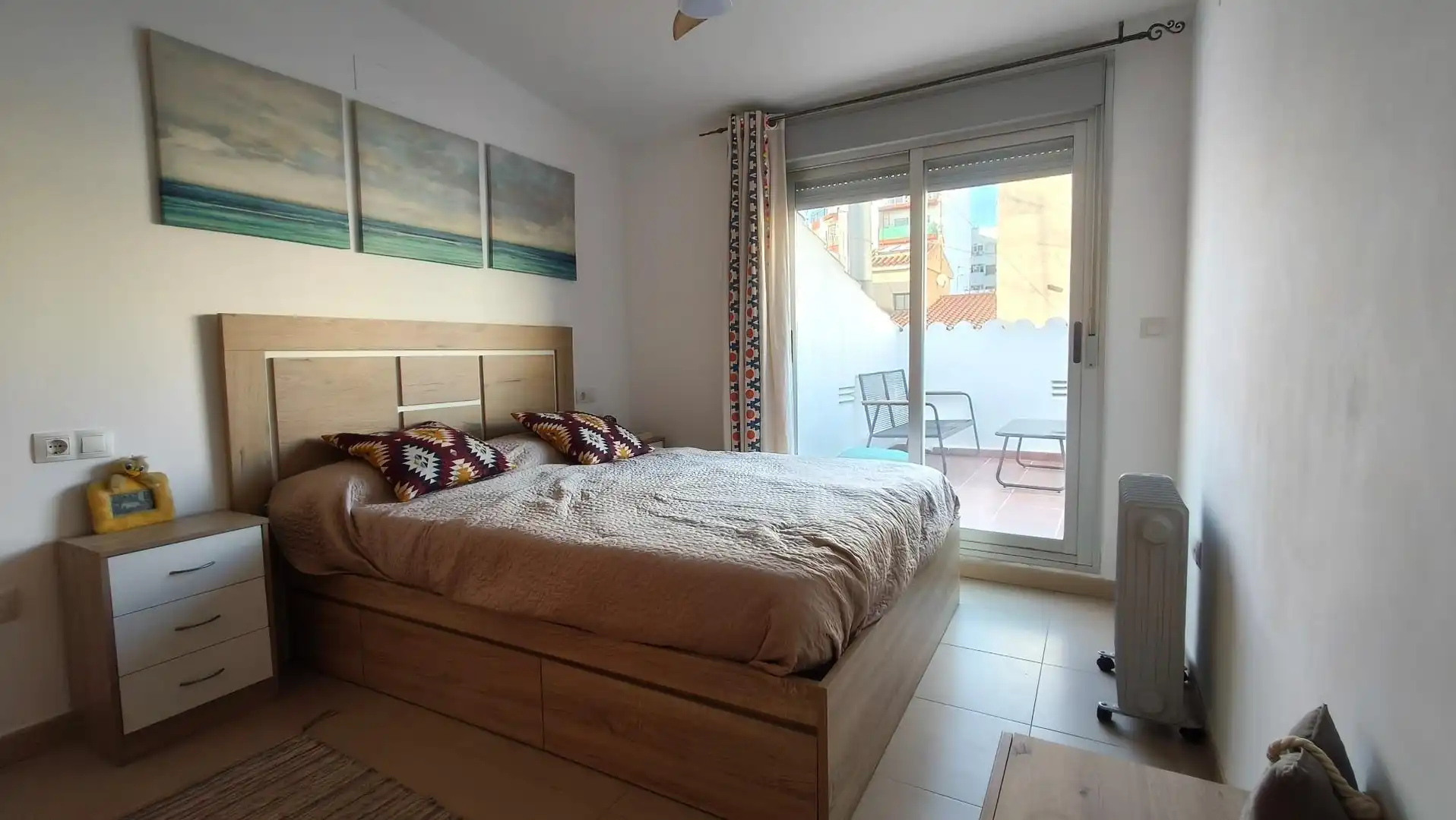 Habitación de Ático en venta en Castellón de la Plana / Castelló de la Plana con Terraza, Amueblado y Balcón