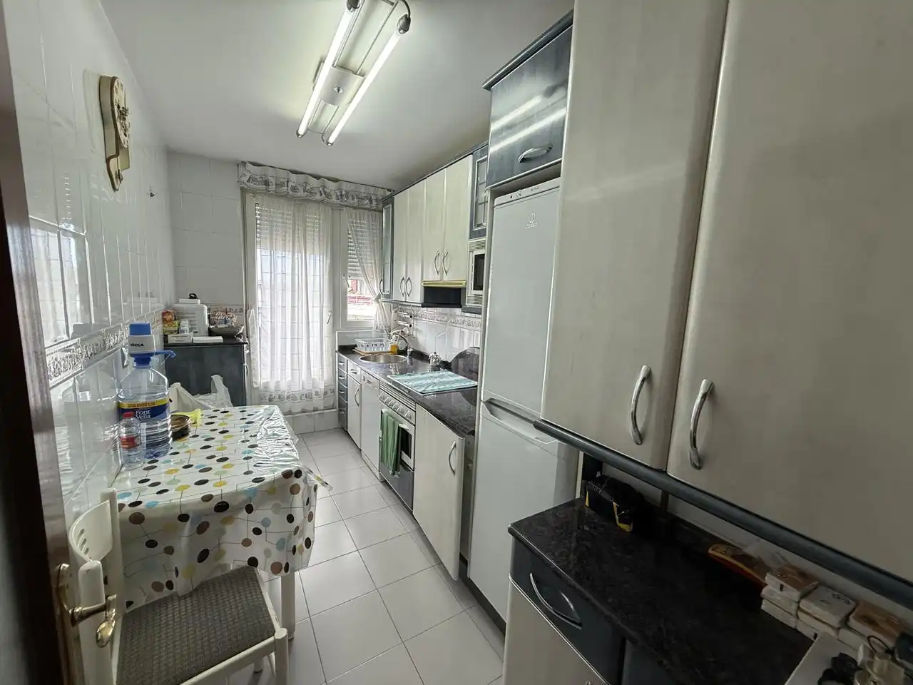 Cocina de Piso en venta en Castro-Urdiales con Calefacción, Parquet y Terraza