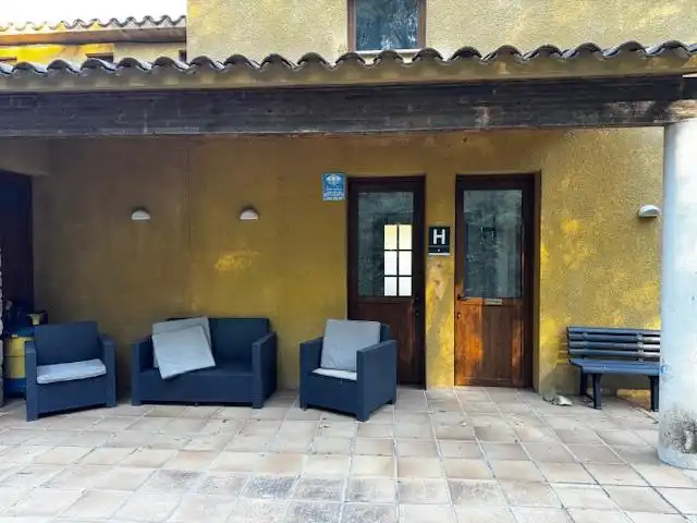 Terrasse von Country house zum Verkauf in Porqueres mit Heizung, Privatgarten und Ofen