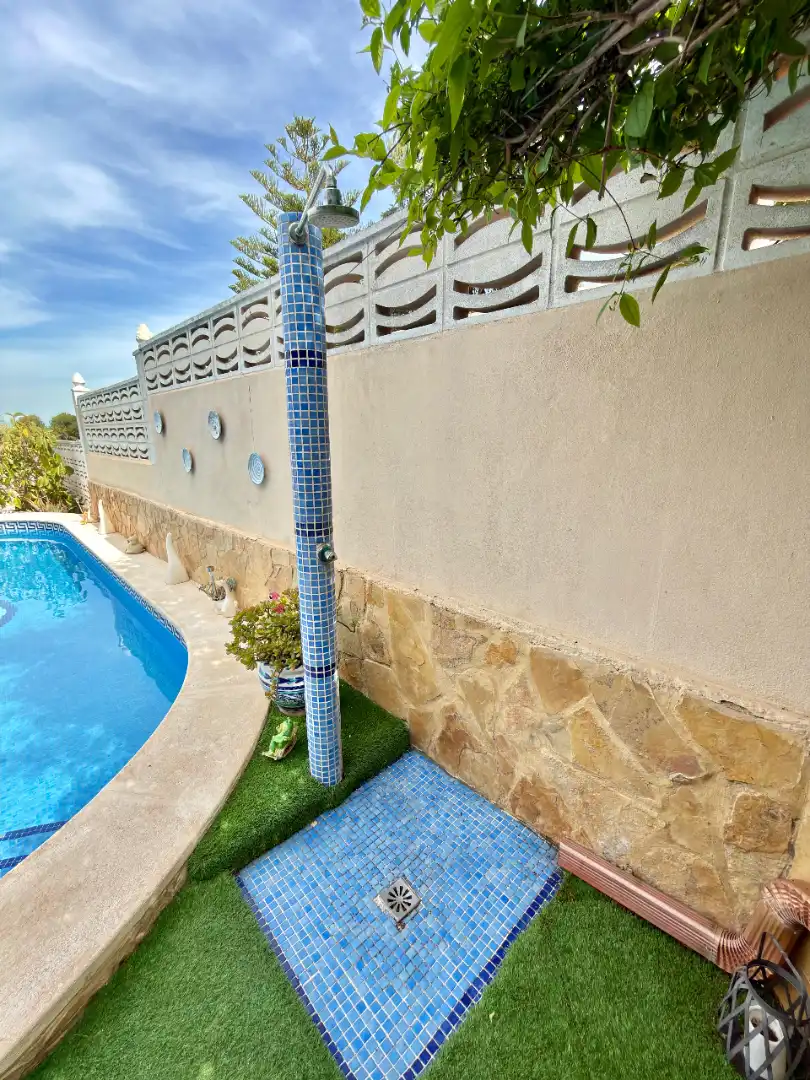 Swimming pool of Houses for sale in Torrent  with Air Conditioner, Heating and Private garden