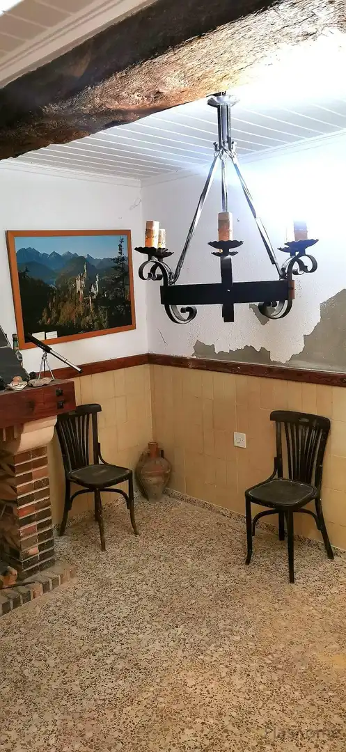 Houses for sale in Chelva, Valencia