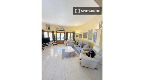 Foto 3 de Apartamento para compartir en Pego, Alicante