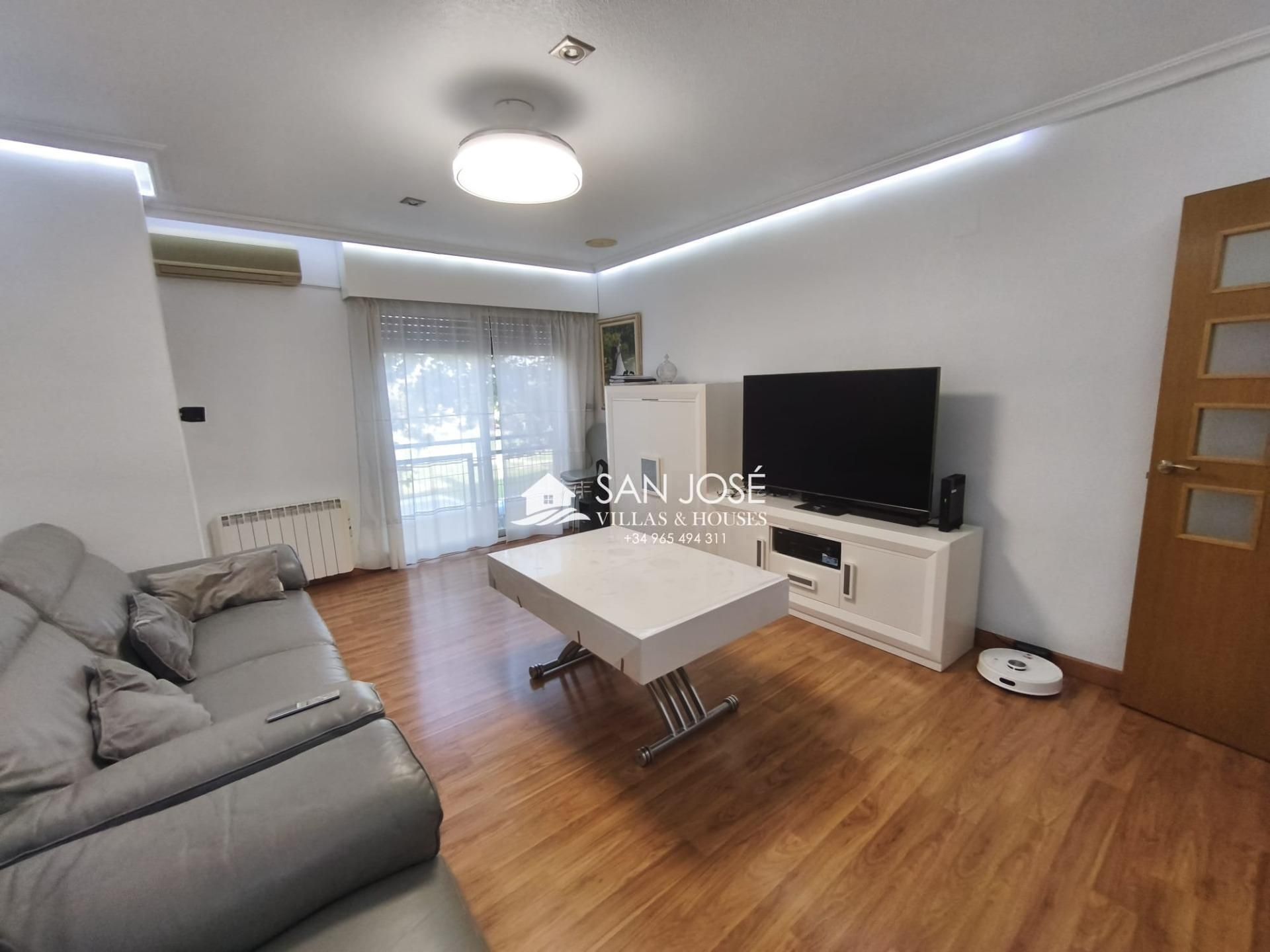 Sala d'estar de Pis en venda en Aspe