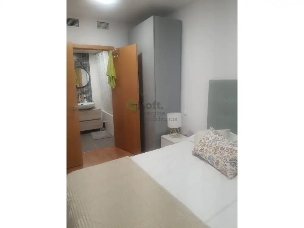 Dormitori de Apartament en venda en Badajoz amb Aire condicionat, Rentadora i Microones