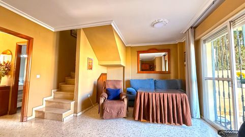 Foto 2 de Casa adosada en venta en Aljamar, Tomares