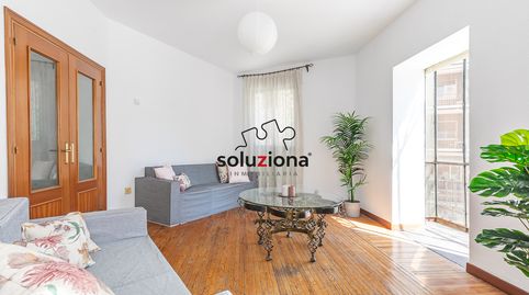 Foto 5 de Piso en venta en Calle de Alejandro González, 10, Fuente del Berro, Madrid Capital