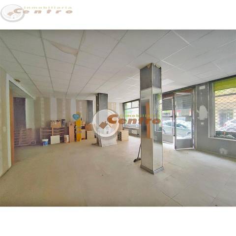 Local comercial en Alquiler en Fátima