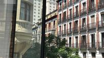 Exterior view of Flat for sale in  Madrid Capital  with Air Conditioner and Balcony