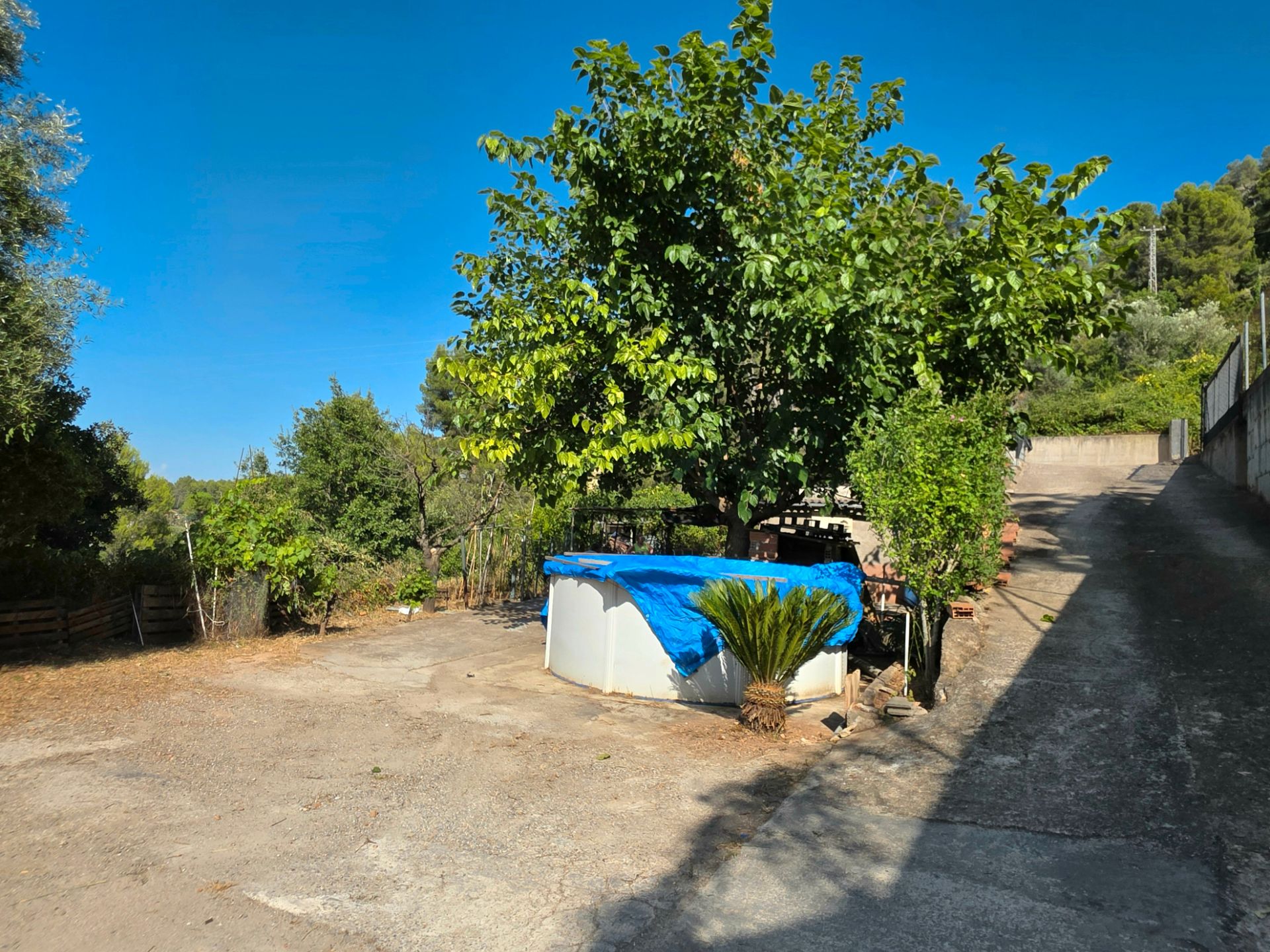 Vista exterior de Residencial en venda en Corbera de Llobregat