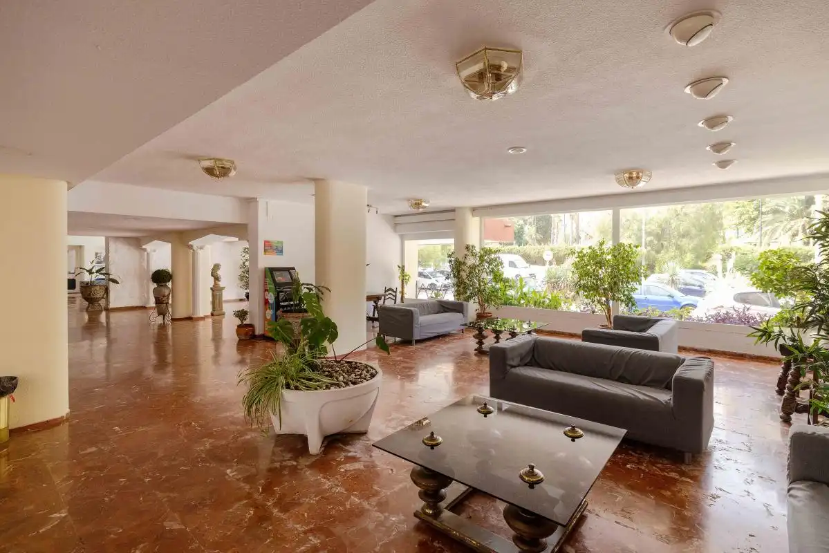 Estudio en venta en Benalmádena con Calefacción, Jardín privado y Piscina