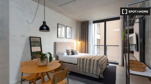 Photo 5 of Study to share in Fort Pienc, Barcelona