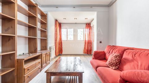 Foto 4 de Piso en venta en Calle de Cebreros, Lucero, Madrid Capital