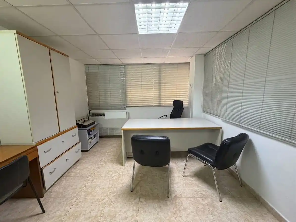 Local comercial en venda a Carrer del Sant Crist 27-29, imagen 6