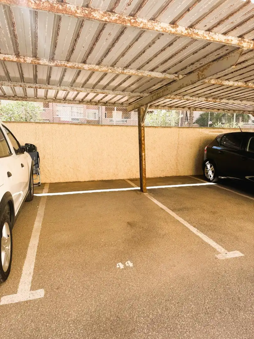 Parking de Piso en venta en Los Arenales del Sol