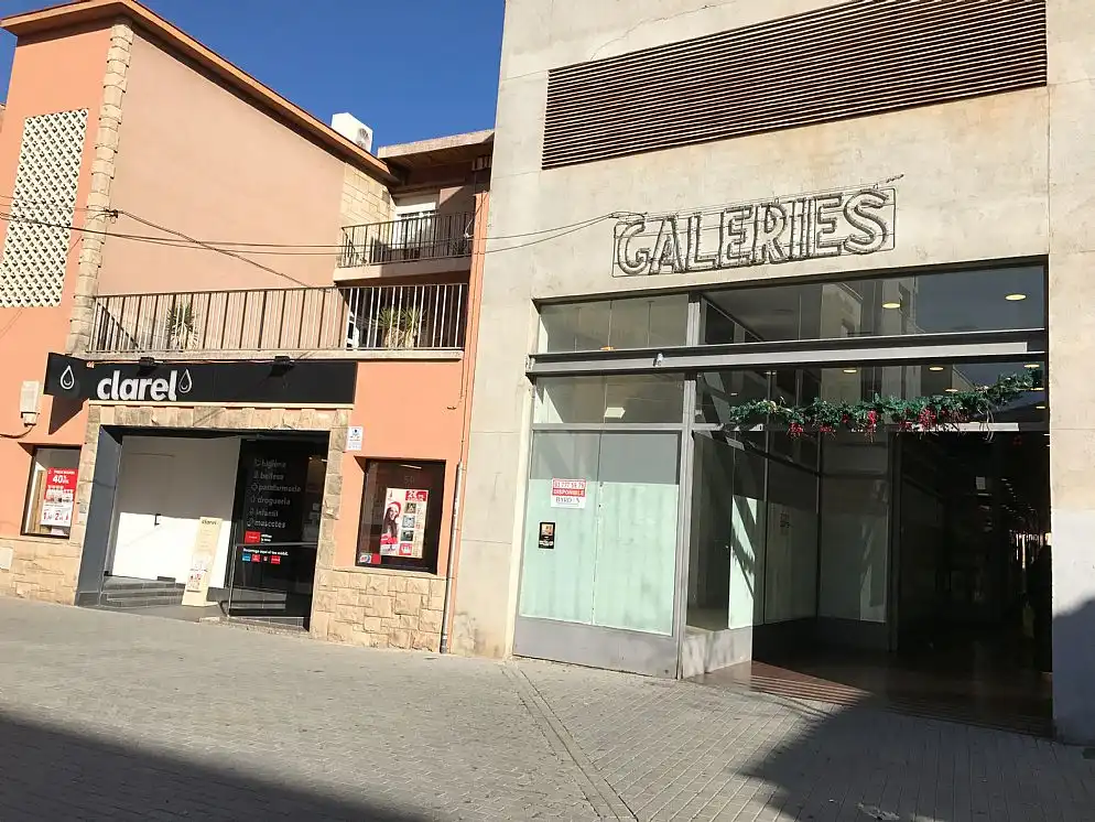 Local comercial en venda a Pz del Ayuntamiento
