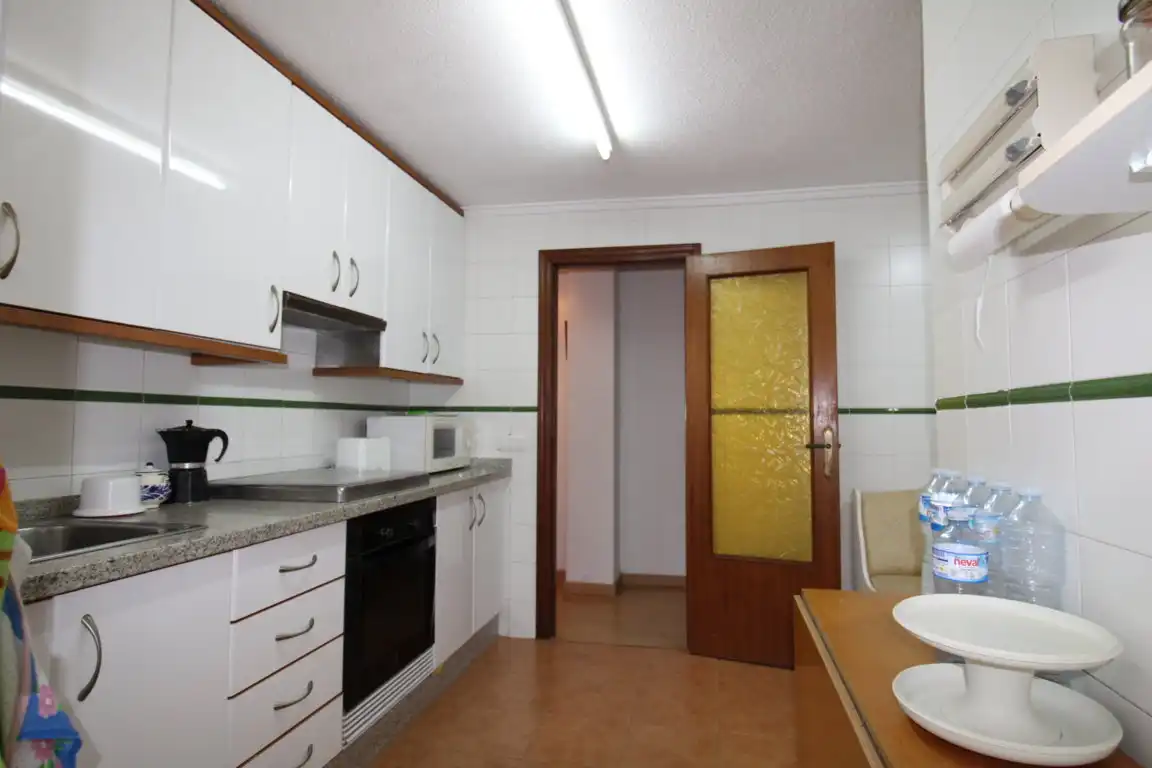 Küche von Wohnung zum Verkauf in Torrevieja mit Möbliert und Balkon