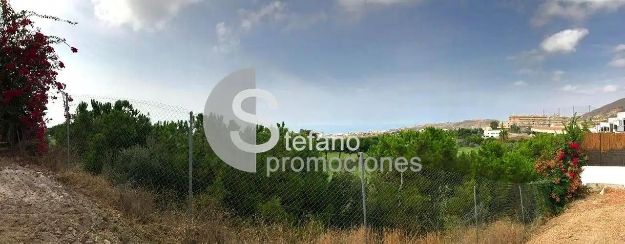 Residencial en venda en Rincón de la Victoria