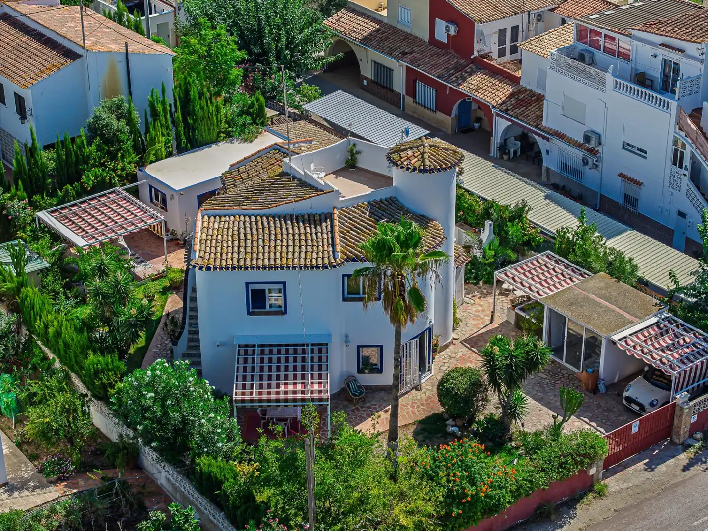 Vista exterior de Casa o chalet en venta en Dénia con Jardín privado, Terraza y Jacuzzi