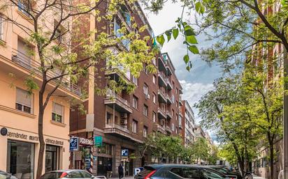 Exterior view of Attic for sale in  Madrid Capital  with Air Conditioner, Heating and Terrace