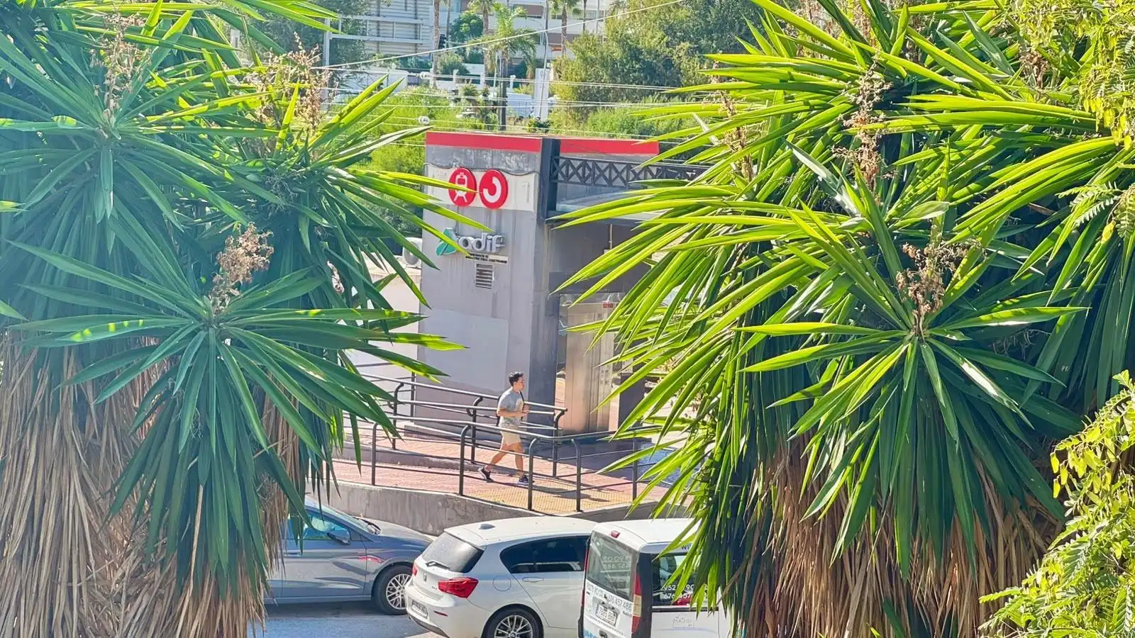 Vista exterior de Apartamento de alquiler en Torremolinos con Aire acondicionado, Calefacción y Jardín privado