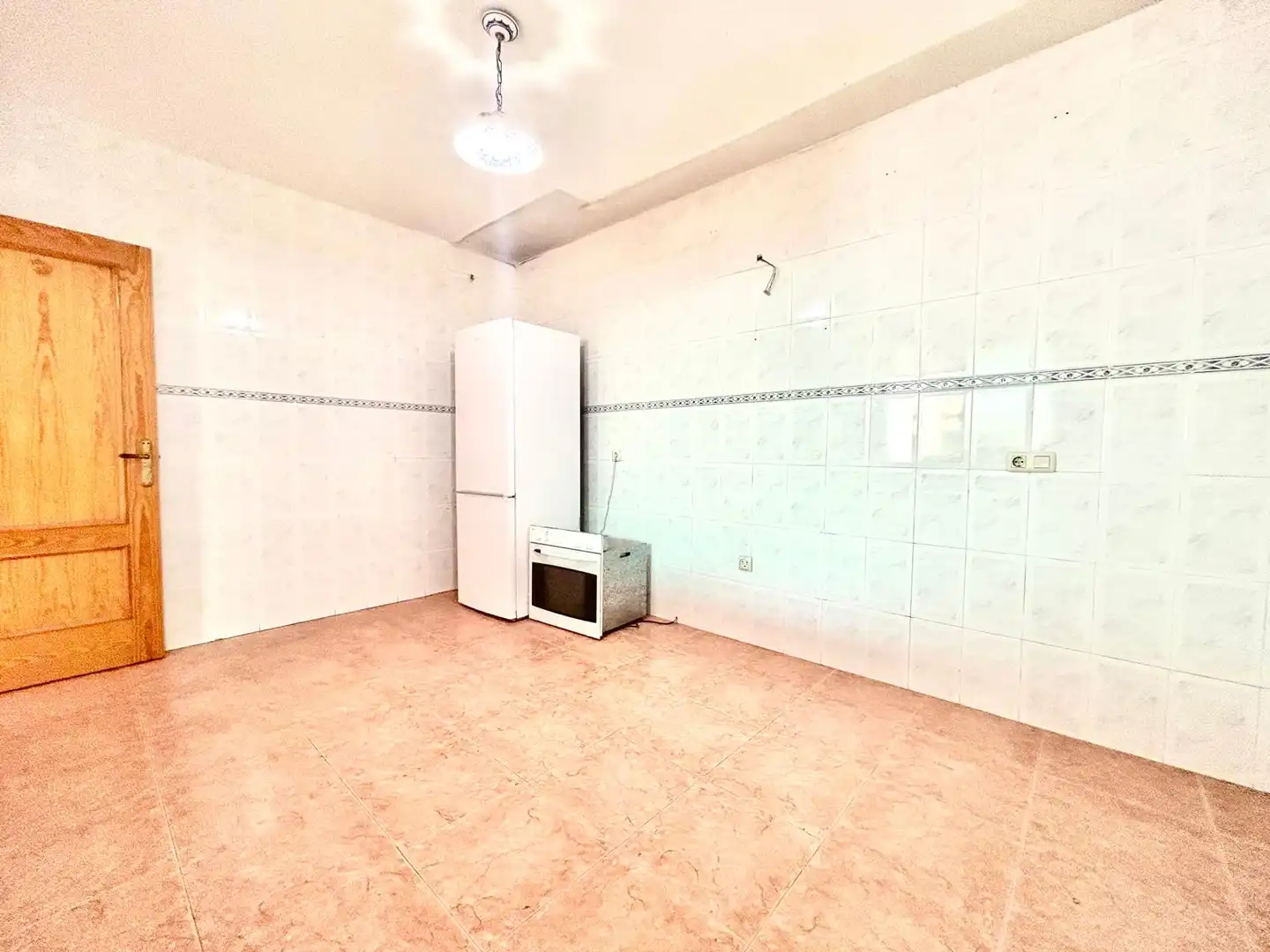 Cocina de Casa adosada en venta en Roquetas de Mar con Jardín privado, Terraza y Horno