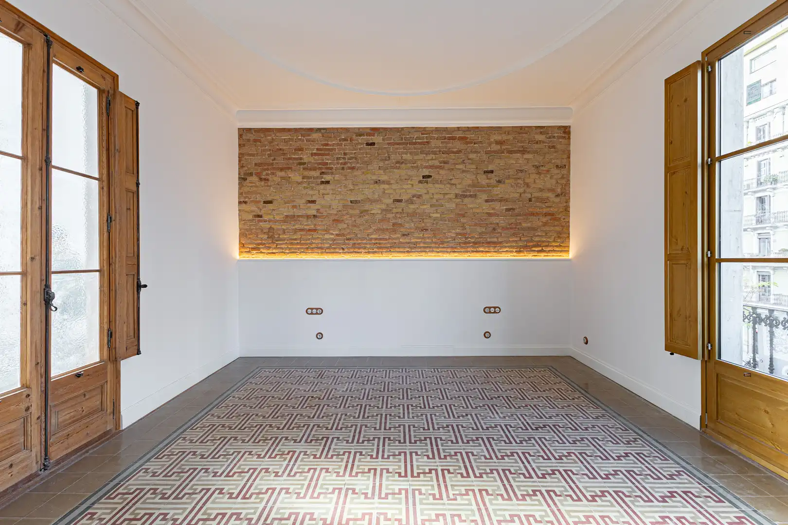 Wohnung zum Verkauf in Barcelona mit Klimaanlage, Heizung und Balkon