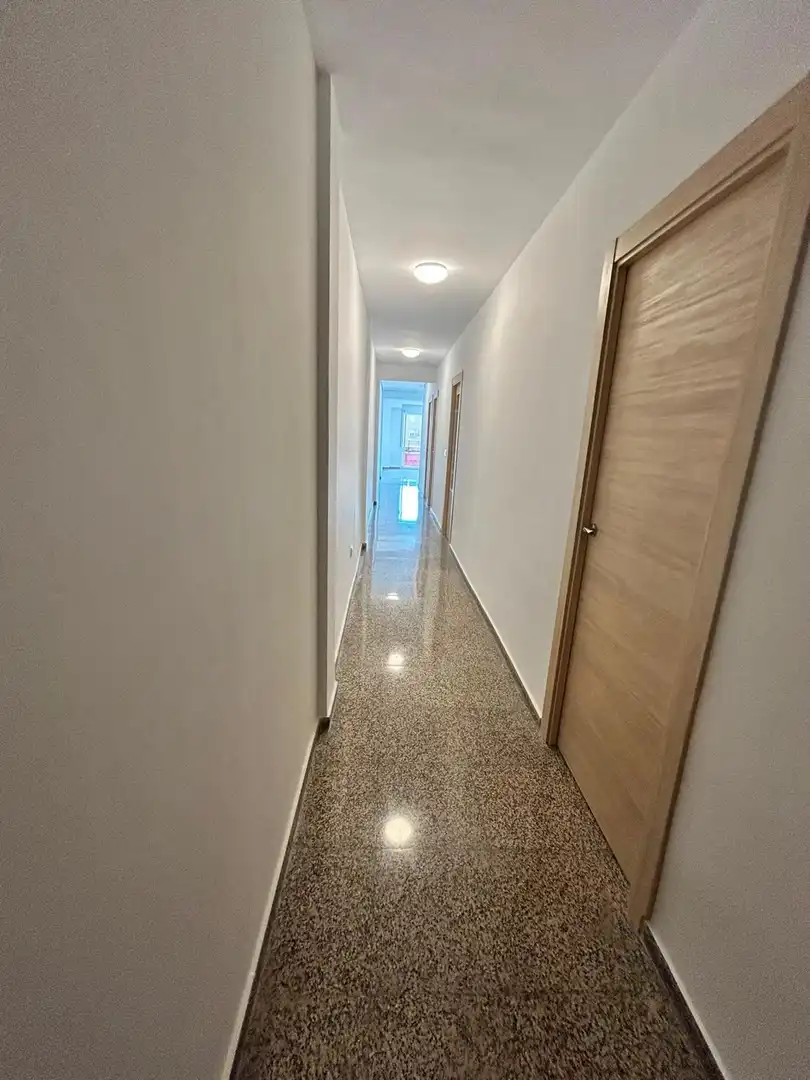 Wohnung zur Miete in Valencia mit Balkon