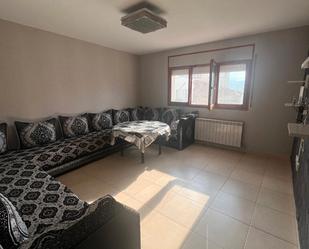 Living room of Flat for sale in Sant Pere de Torelló  with Heating and Oven