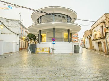Local comercial en venda a Calle JOAQUIN SAMA