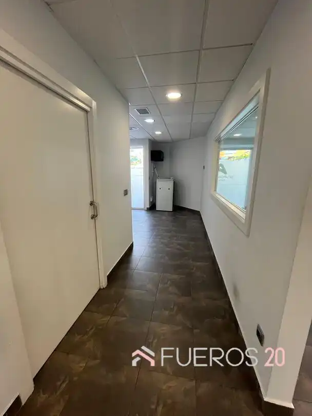 Business premises to rent in Bagatza - San Vicente, imagen 9