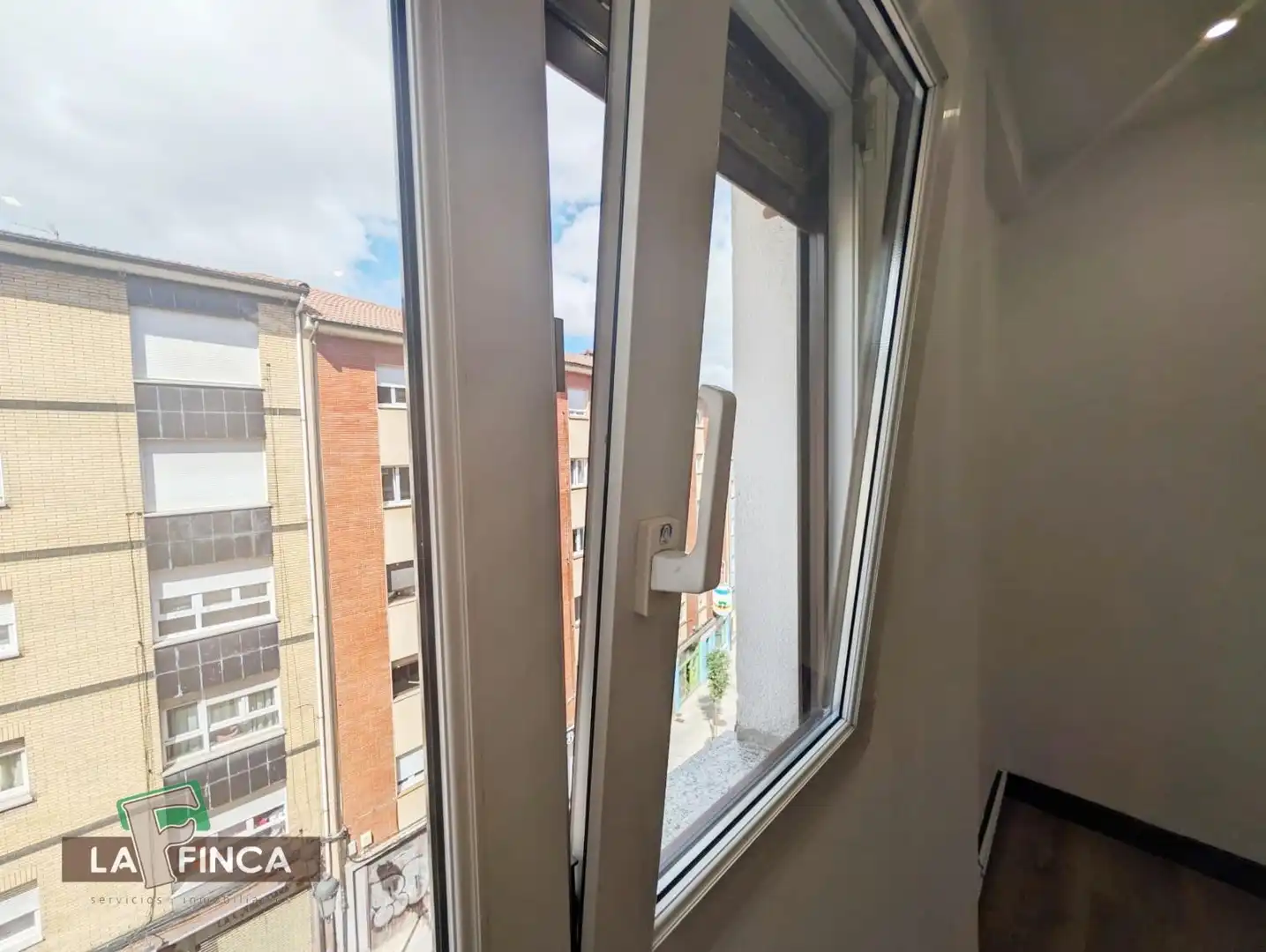 Balcony of Flat for rent in Oviedo   with Heating