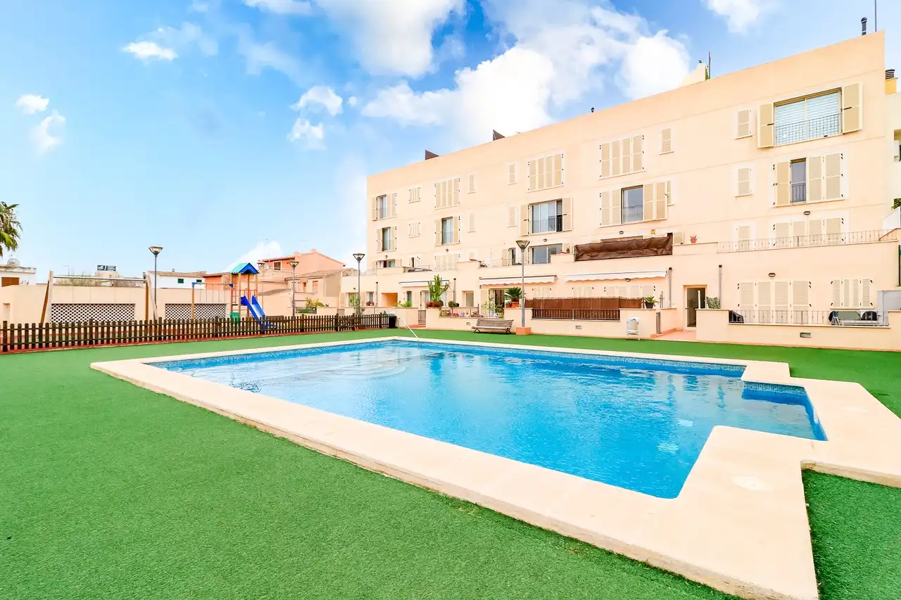 Piscina de Pis en venda en Campos amb Piscina