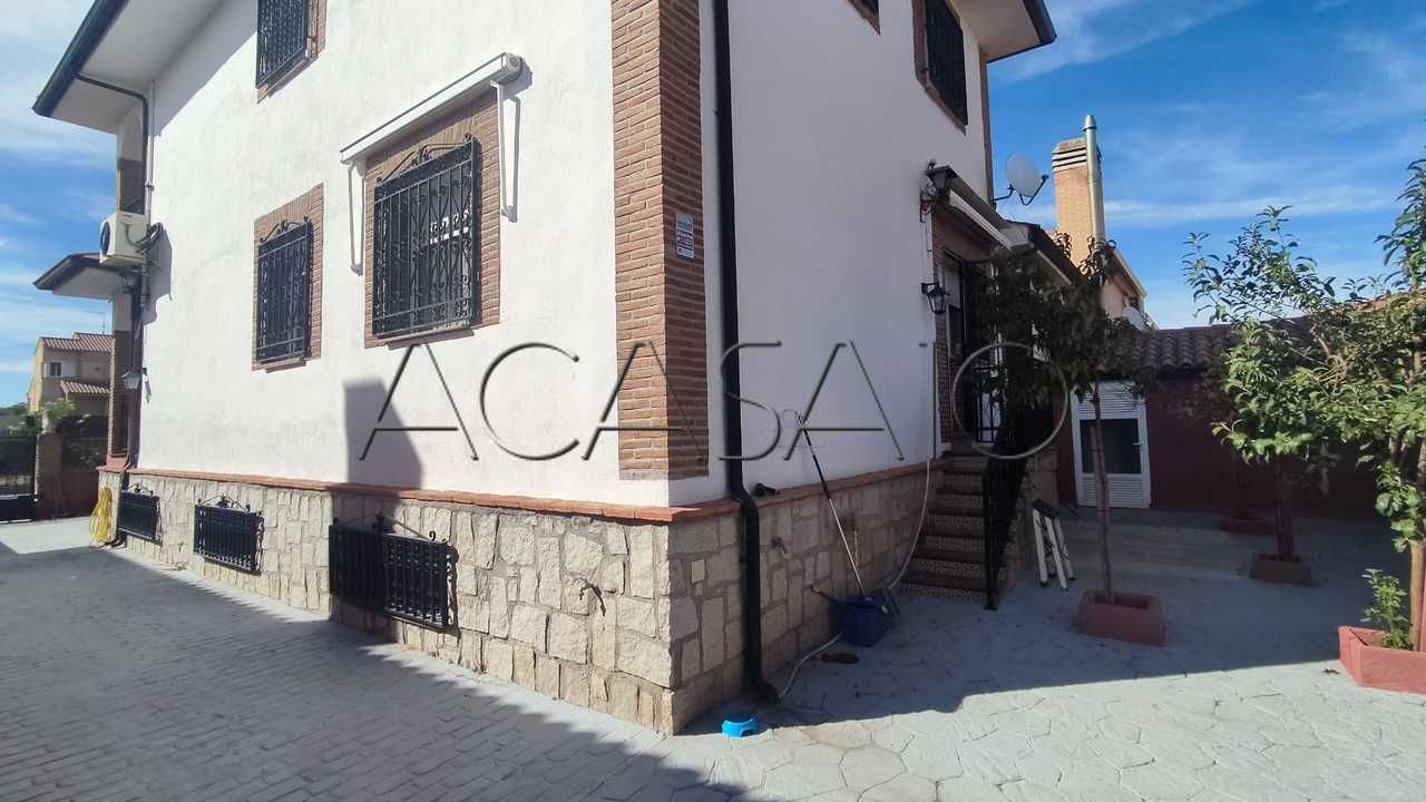 Exterior view of House or chalet for sale in Villaluenga de la Sagra  with Air Conditioner and Heating