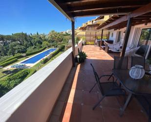 Terrassa de Àtic de lloguer en Marbella amb Aire condicionat, Terrassa i Piscina