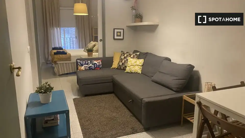 Fotografía del inmueble reportado: 2.400 €/mes — Barri Gòtic, Barcelona