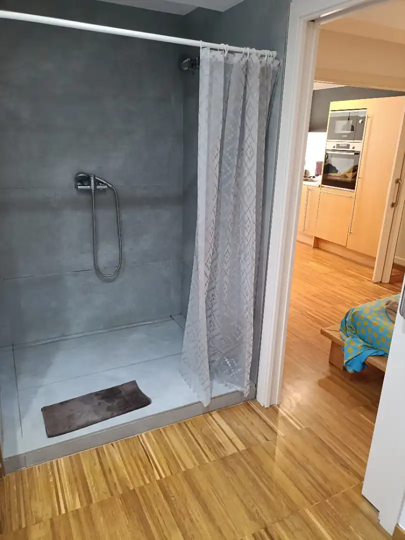 Baño de Piso en venta en Caldes de Montbui con Calefacción, Parquet y Amueblado