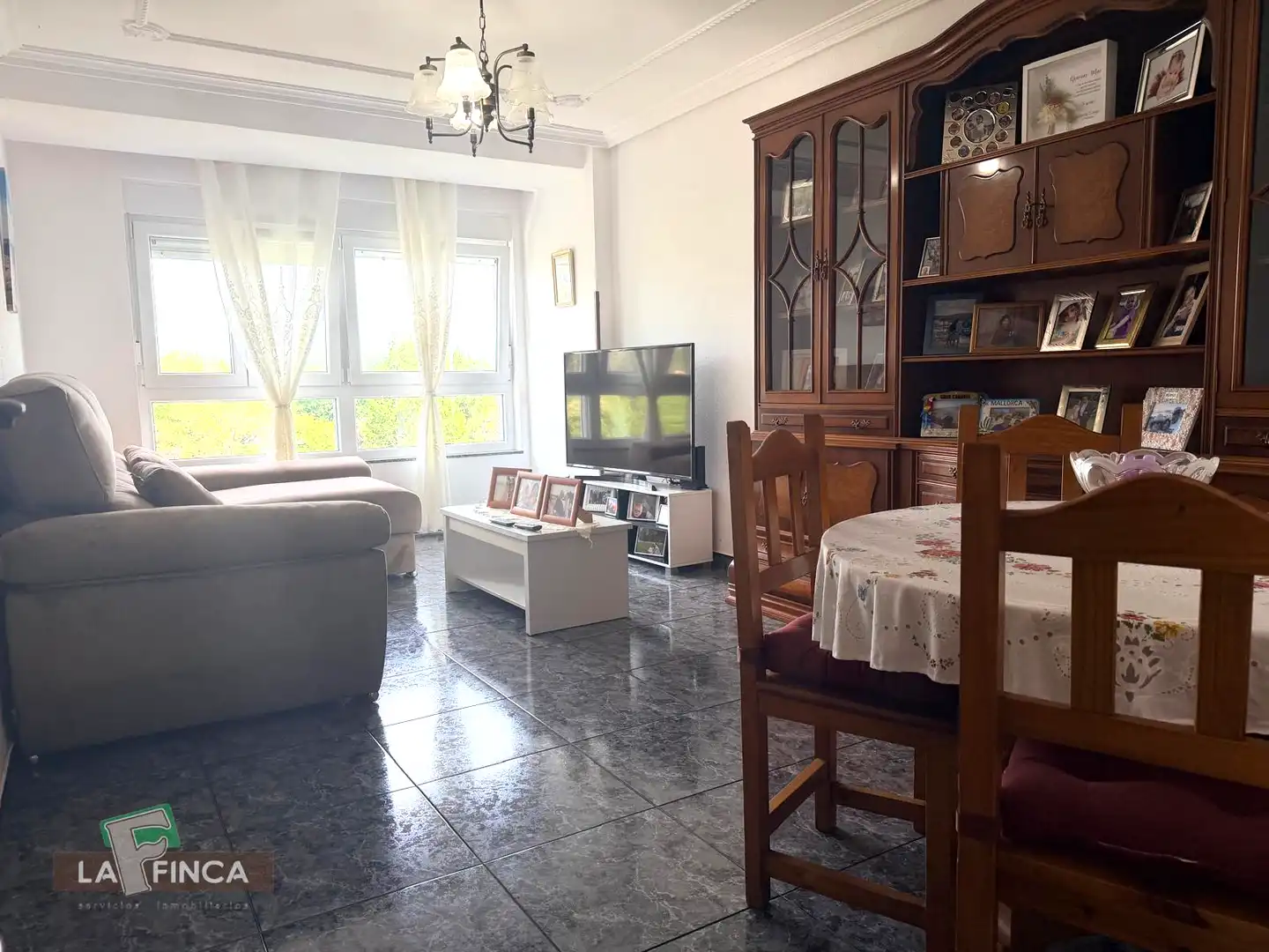 Piso con ascensor en venta en Piedras Blancas