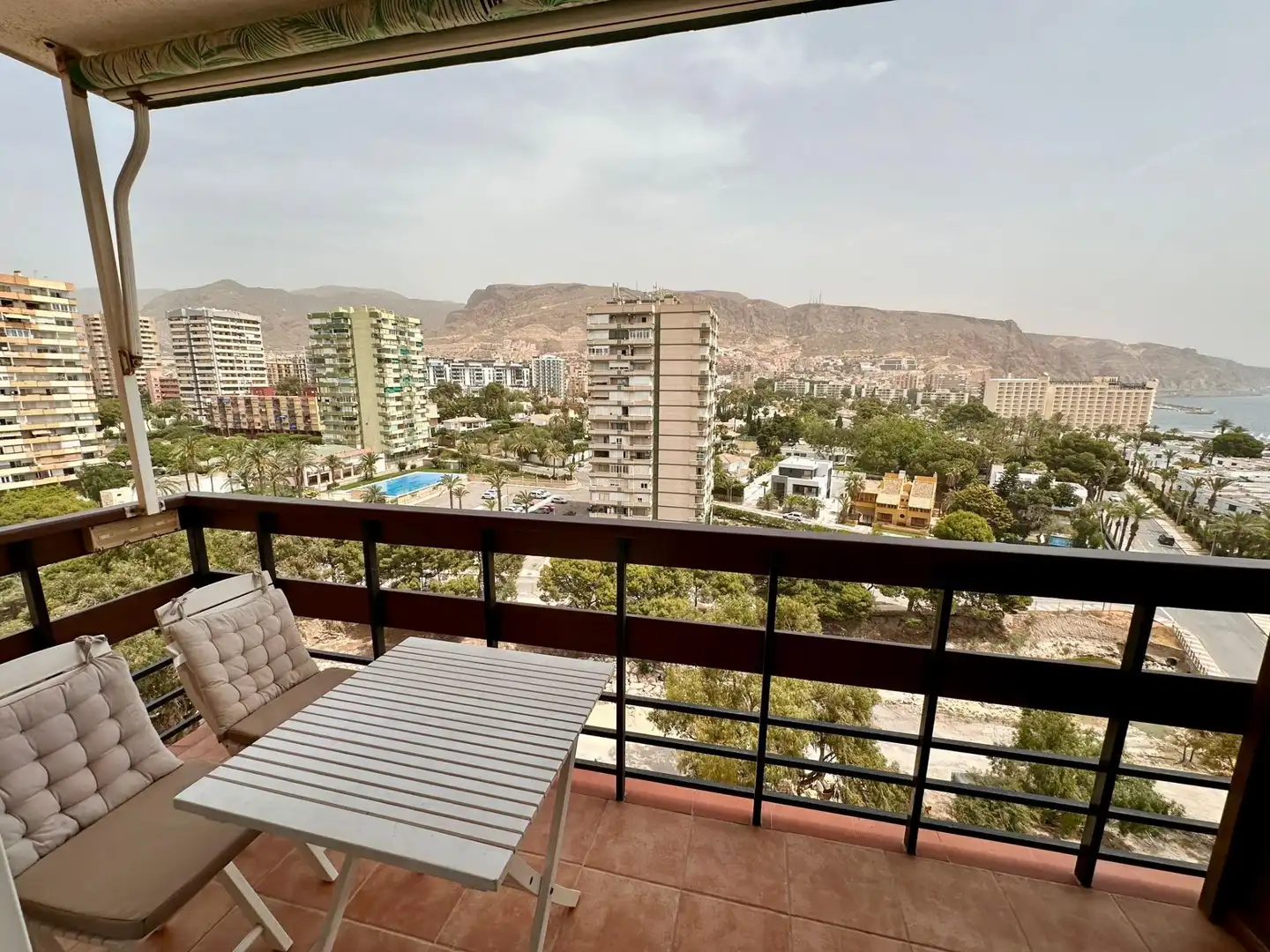 Piso de alquiler en Plaza de las yucas, Aguadulce Sur